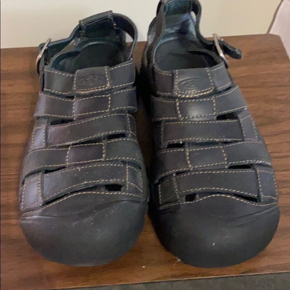 Keen fisherman sandals